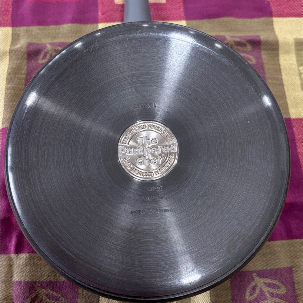 The Pampered Chef Hard-Anodized TI Nonstick Saucepan 3qt with lid - Picture 5 of 7